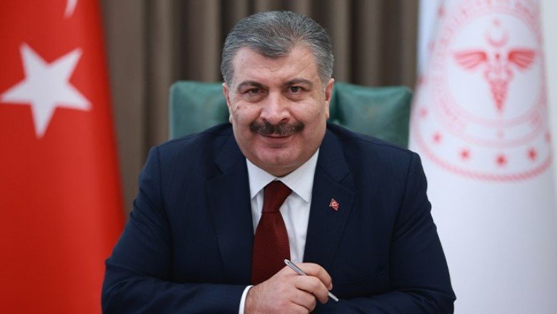 Holding yönetir gibi bakanlık yönetiyor