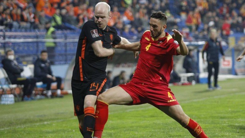 Hollanda Karadağ'a takıldı