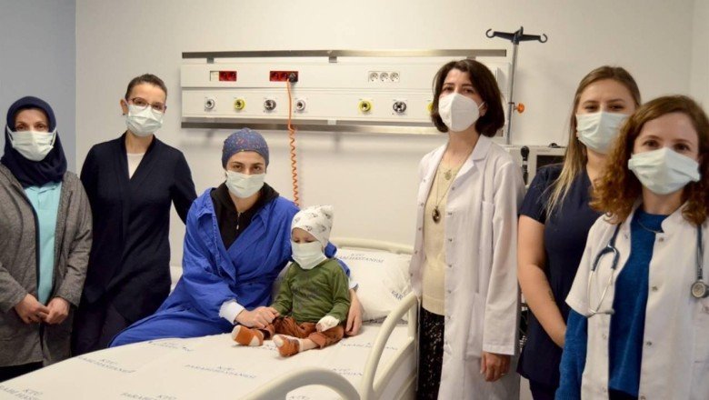 İki yaşındaki Ömer ablası sayesinde hayata tutundu