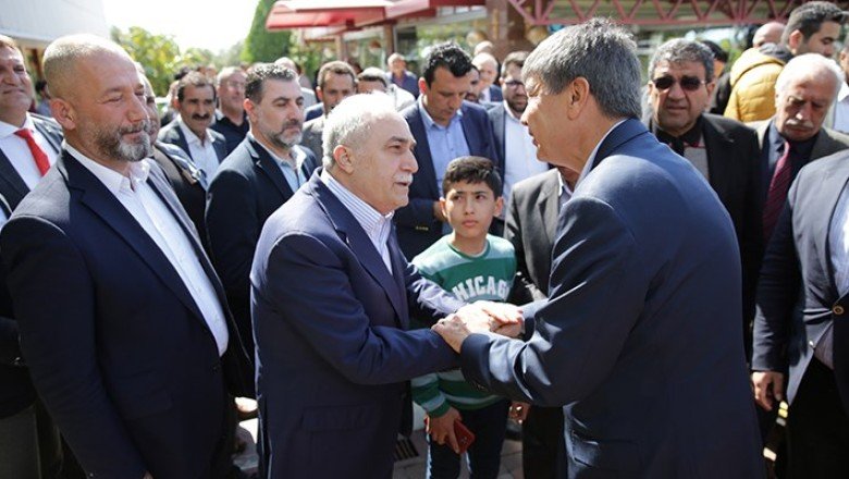 İstifa etti, geri döndü, gözdağı verdi