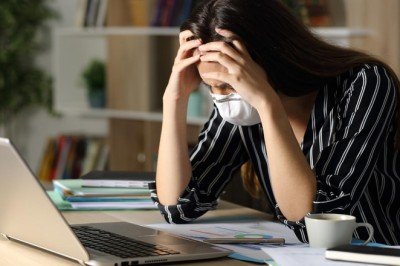 Koronavirüs depresyon ve kaygı bozukluğunu artırdı