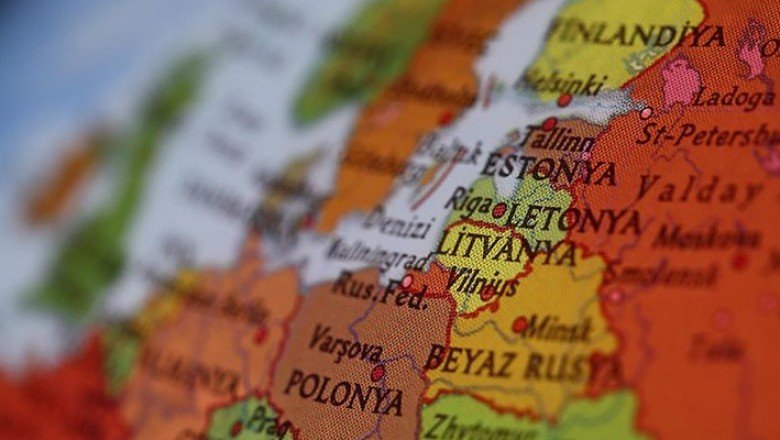 Letonya'da aşısız vekillerin meclis çalışmalarına katılması yasaklandı