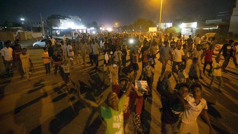 Sudan'daki protestolarda 23 kişi öldü