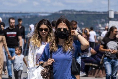 Türkiye'de koronavirüs: 24 saatte 198 can kaybı, 21 bin 624 yeni vaka