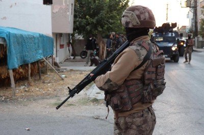 Uyuşturucu tacirlerine geçit verilmedi