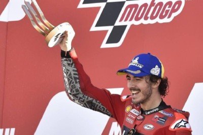 Valencia'da kazanan Bagnaia