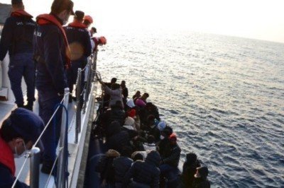 Aydın'da 62 düzensiz göçmen kurtarıldı