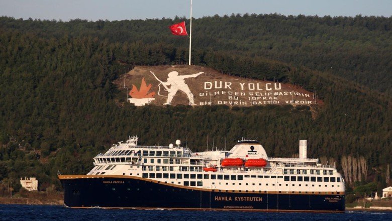Dünyanın en büyük batarya kapasitesine sahip yolcu gemisi Yalova'dan yola çıktı
