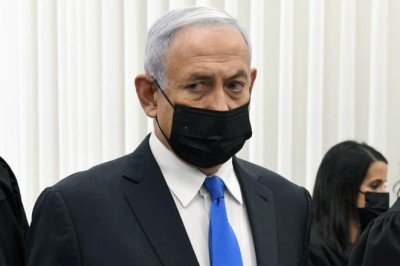 İsrail'de Netanyahu'nun yolsuzluk davası ertelendi