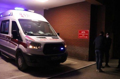 Bolu'da 60 öğrenci zehirlenme şüphesiyle hastaneye kaldırıldı