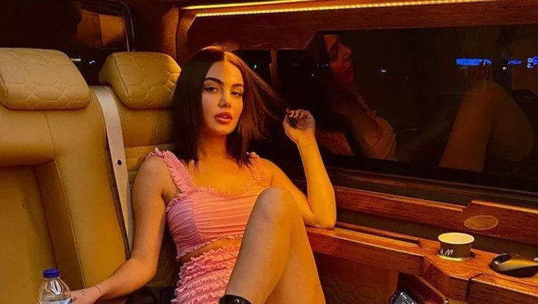 Ece Ronay&amp;#039;dan kendine doğum günü hediyesi