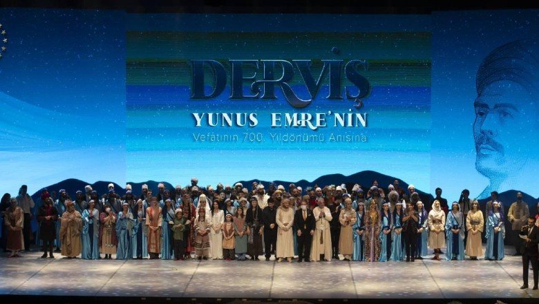 Yunus Emre'yi anlatan Derviş adlı sahne gösteriminin prömiyeri yapıldı