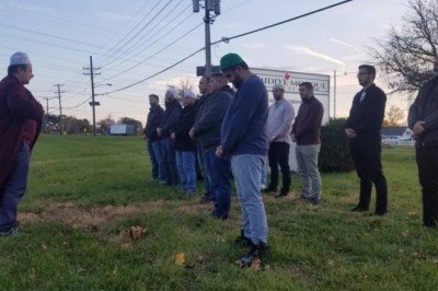 ABD'de Sezai Karakoç için gıyabi cenaze namazı