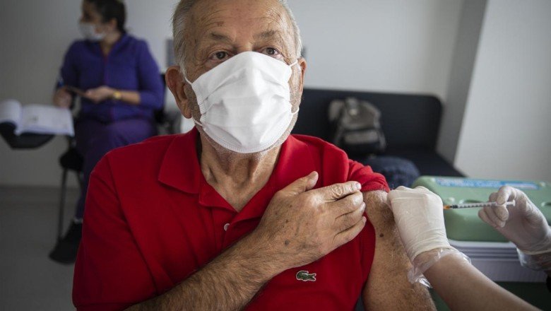 ABD'de yetişkinlere hatırlatma dozu yapılmaya başlandı
