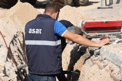 Antalya'da 50 yıllık içme suyu hattı yenilendi