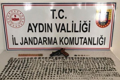 Aydın'da 998 sikke ele geçirildi