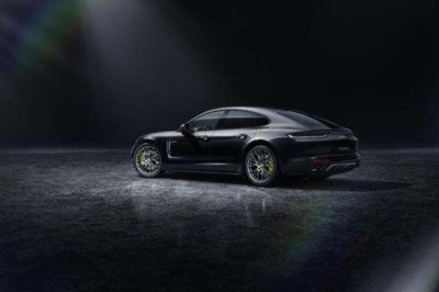 Panamera’ya Platinum Edition eklenecek