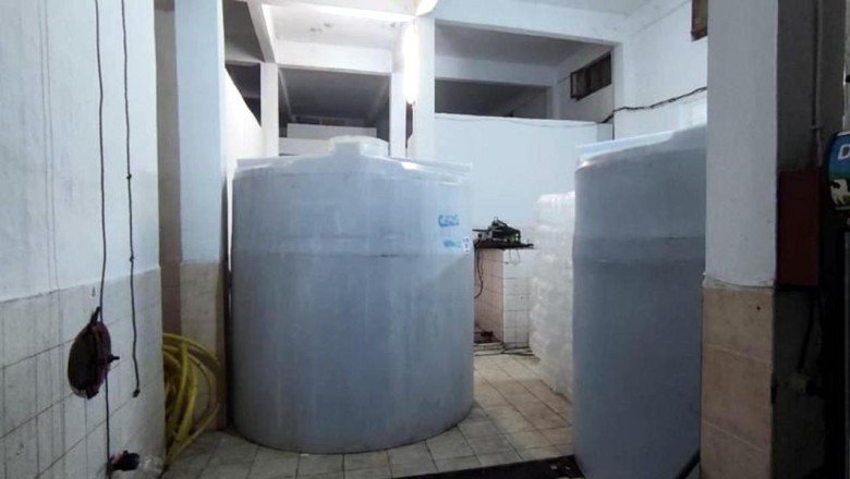 Sirke fabrikasında 77 ton sahte içki ele geçirildi