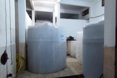 Sirke fabrikasında 77 ton sahte içki ele geçirildi