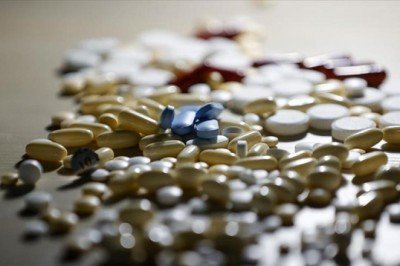 AB Pfizer'in COVID19 ilacını değerlendirmeye aldı