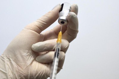 ABD'den BioNTech ile Moderna'da 3. doz aşıya yeşil ışık