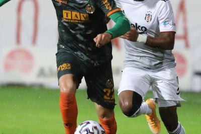 Beşiktaş Alanyaspor'a konuk olacak