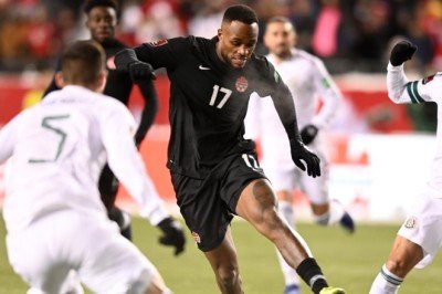 Beşiktaş'ın golcüsü Larin'den Meksika'ya 2 gol