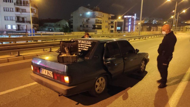 Çalıntı otomobil kovalamaca sonucu yakalandı