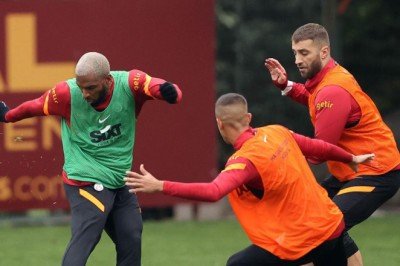 Galatasaray'da derbi hazırlıkları sürüyor