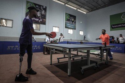 Gazze'de bedensel engelliler masa tenisi şampiyonası düzenleniyor