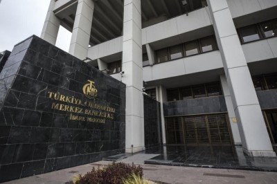 Merkez Bankası rezervleri 127,7 milyar dolara yükseldi