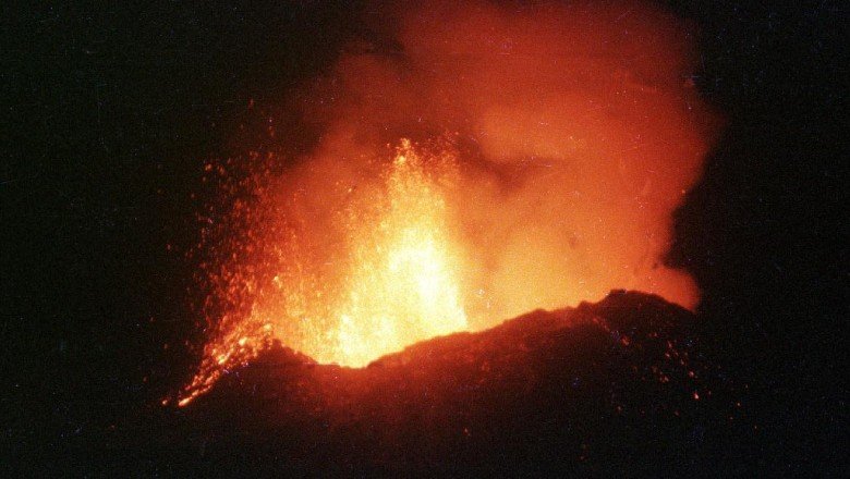 Nyamuragira yanardağı tekrar faaliyete geçebilir