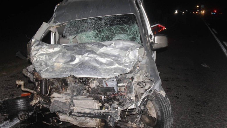 Şanlıurfa'da trafik kazası: 2 ölü, 3 yaralı