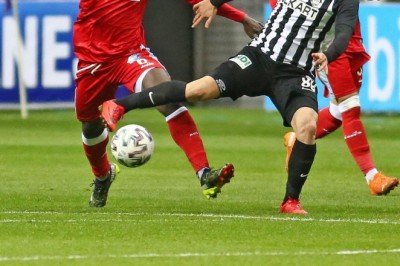 Adana Demirspor yarın Altay'a konuk olacak