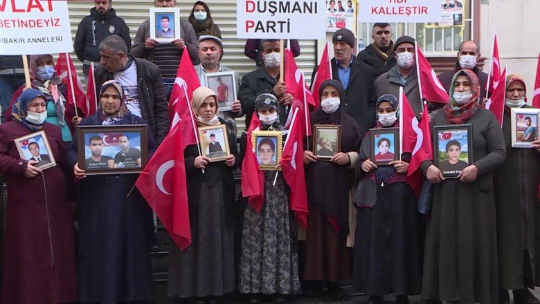 Çocuk Hakları Günü'nde evlat nöbetindeler