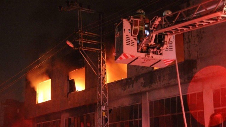 Hatay'da yangın: Tamirhane kullanılamaz hale geldi