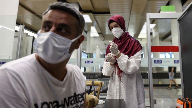 Nüfusun yüzde 60'ı iki doz aşılandı