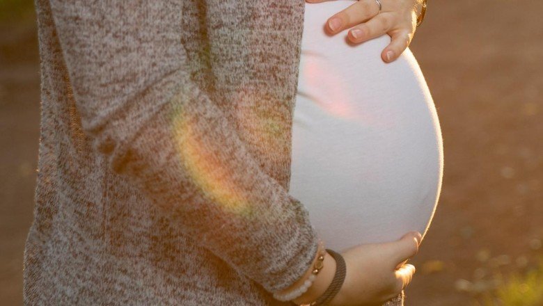 Rapor: COVID19 ölü doğum riskini artırdı