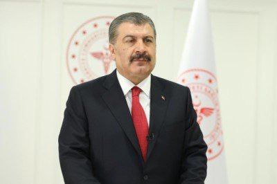 Sağlık Bakanı Koca'dan saldırıya uğrayan doktora ilişkin paylaşım