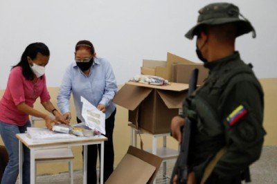 Venezuela yarın sandık başına gidiyor