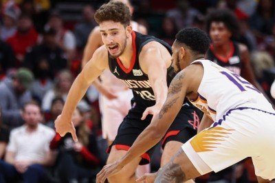 Alperen Şengün'ün 10 sayısı mağlubiyet serisini durdurmaya yetmedi