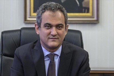 Bakan Özer: 850 bin sınıftan sadece 66sı kapalı olacak