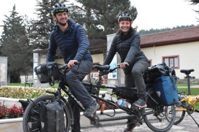 Fransız çift, Türkiye'de 10 bin kilometre pedal çevirdi