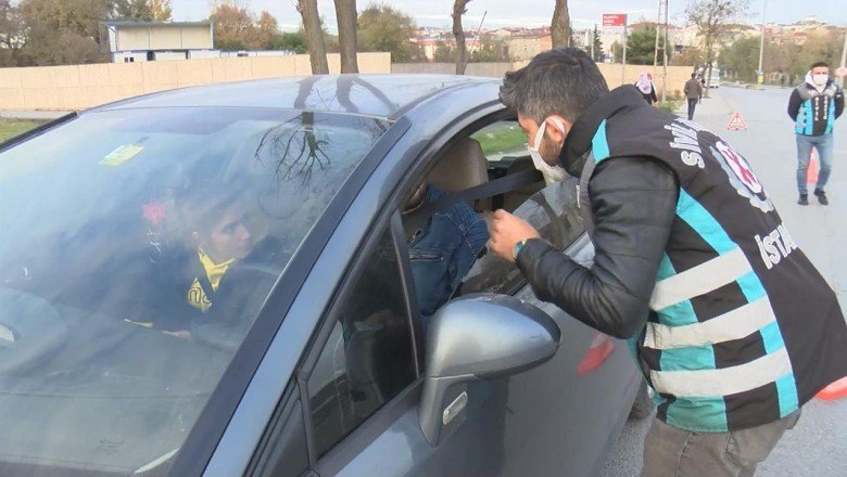 Hem korsan taksiye hem de müşterisine ceza kesildi