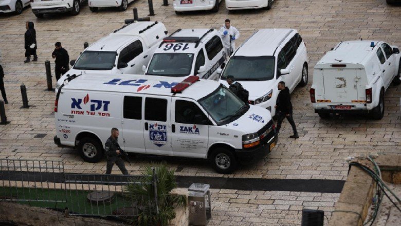 İsrail polisi öldürülen Filistinlinin evini bastı