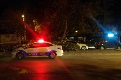 İzmir'de taksiden silahla ateş açıldı: 1 ölü