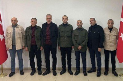 Libya'da alıkonulan 7 Türk Türkiye'ye getirildi