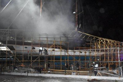 Marmaris'te gulette çıkan yangın hasara yol açtı