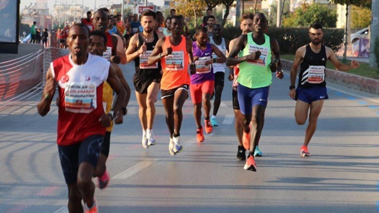 Mersin'de Toroslar Uluslararası Yarı Maratonu sona erdi