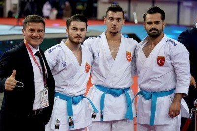 Milli karatecilerden Dünya Şampiyonası'nda tarihi üçüncülük